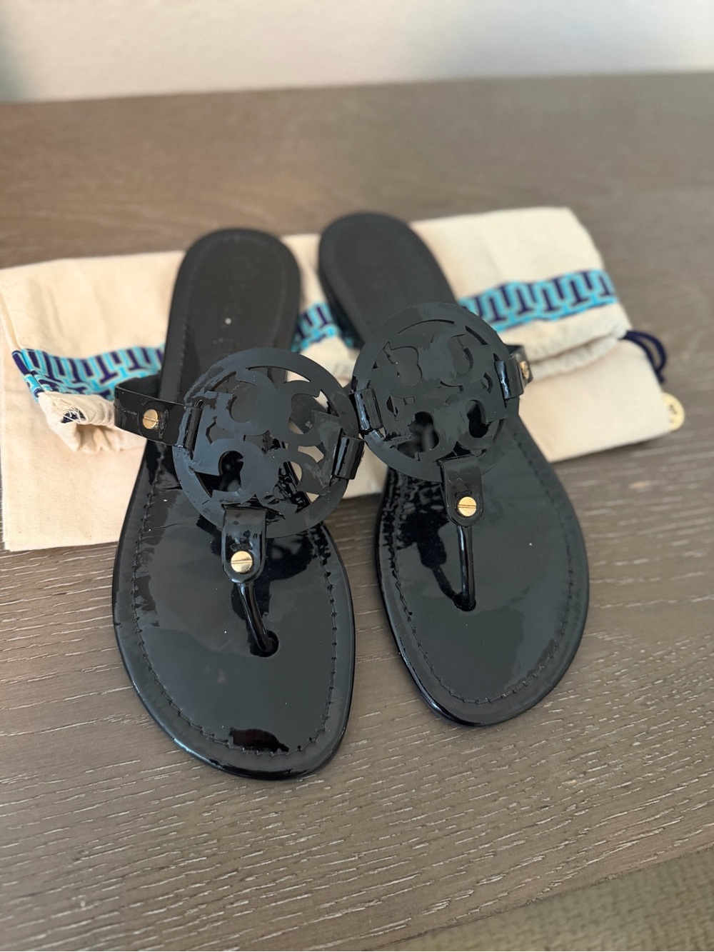 Tory Burch Black Patent Miller Logo Thong Sandals